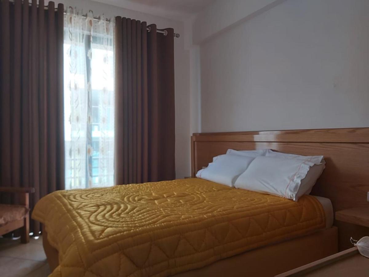 Flora Apartments Sarandë Exteriér fotografie